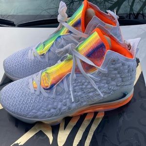 LeBron 17 Future Air Nike size 11.5